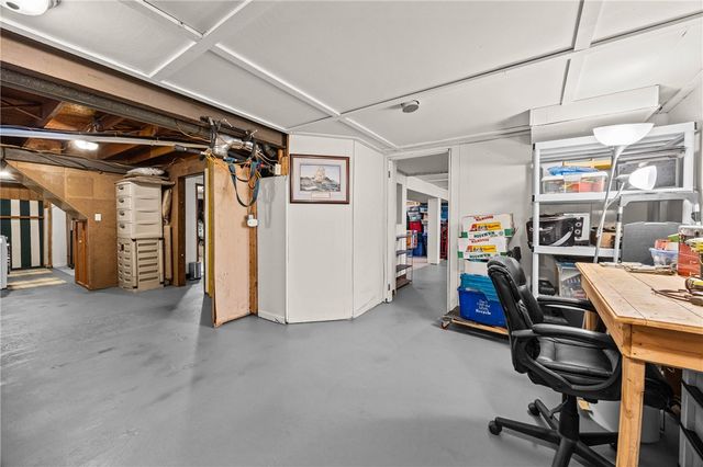 4 Putting Green Lane, Perinton, NY 14526