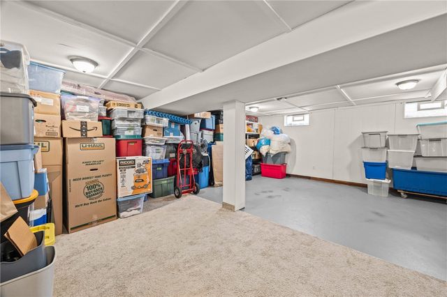 4 Putting Green Lane, Perinton, NY 14526