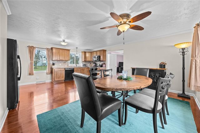 4 Putting Green Lane, Perinton, NY 14526