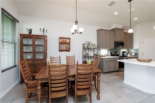 1730 Dr Ben Vela Dr, Corpus Christi, TX 78410