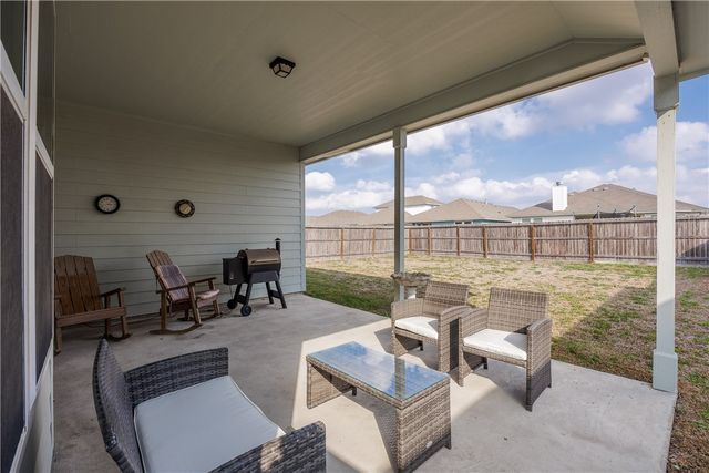 1730 Dr Ben Vela Dr, Corpus Christi, TX 78410