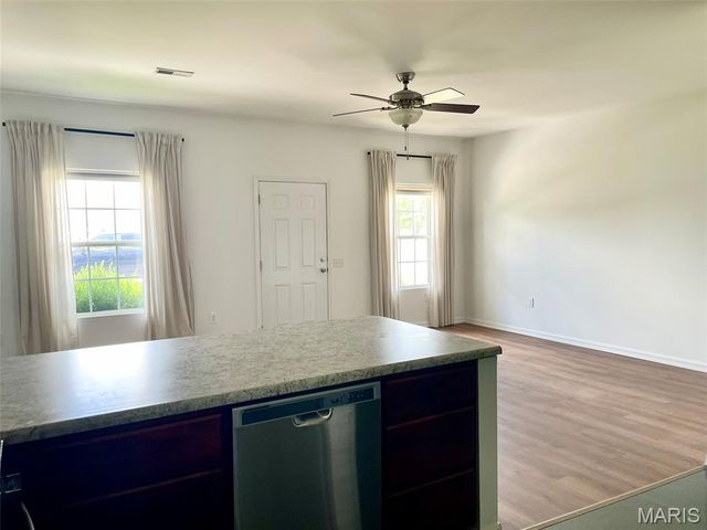 700 W Ferdon Street, Litchfield, IL 62056