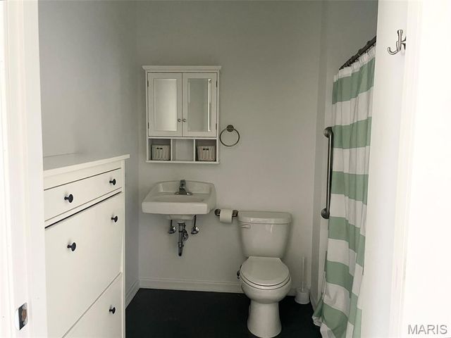 700 W Ferdon Street, Litchfield, IL 62056