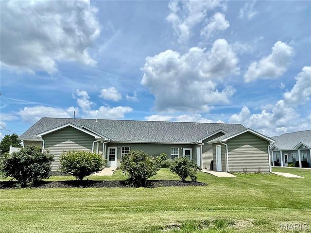 700 W Ferdon Street, Litchfield, IL 62056