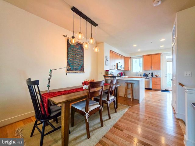 729 N ALFRED, Alexandria, VA 22314