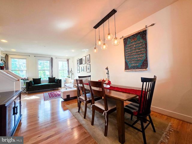 729 N ALFRED, Alexandria, VA 22314
