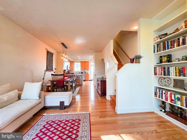 729 N ALFRED, Alexandria, VA 22314