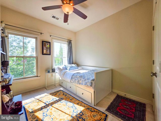 729 N ALFRED, Alexandria, VA 22314