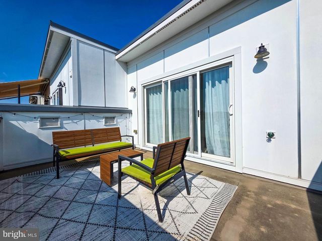 729 N ALFRED, Alexandria, VA 22314