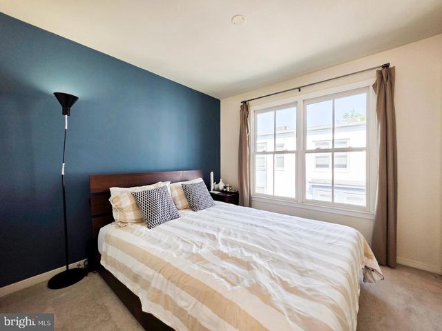 729 N ALFRED, Alexandria, VA 22314