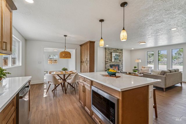 9709 W Mcmillan, Boise, ID 83704