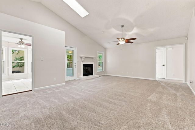 301 Larchmont Road, Fayetteville, NC 28311