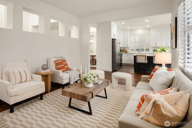 15426 141st Place SE, Renton, WA 98058