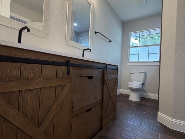 7000 Park Place Drive, Richland Hills, TX 76118