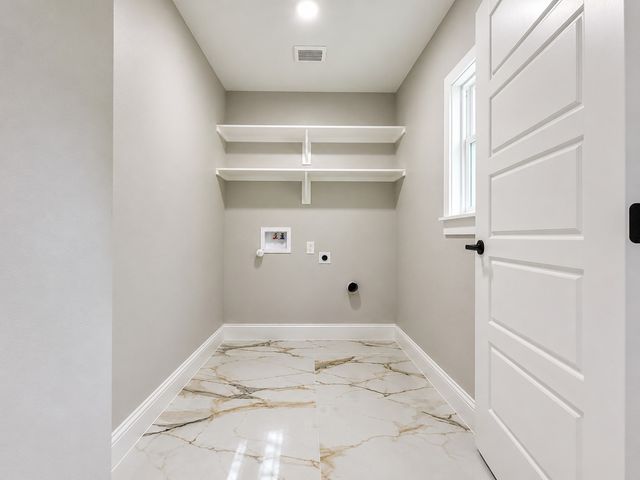 7000 Park Place Drive, Richland Hills, TX 76118