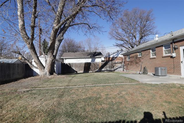 1982 Fisher Way, Northglenn, CO 80233