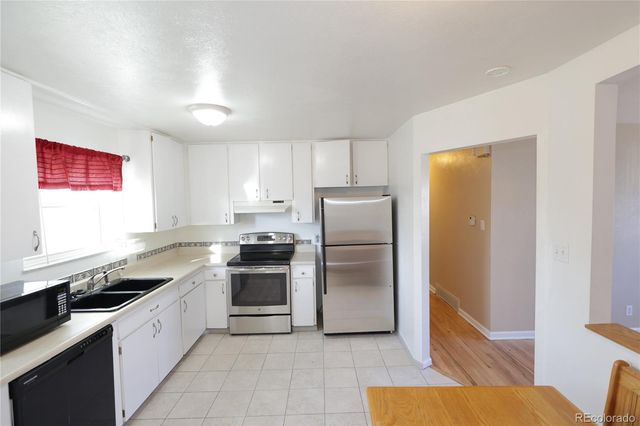 1982 Fisher Way, Northglenn, CO 80233