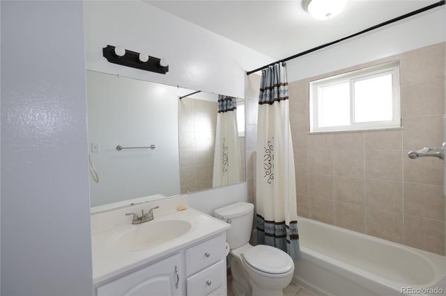 1982 Fisher Way, Northglenn, CO 80233