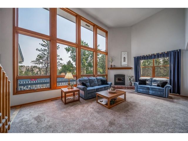5581 Osage Pl, Larkspur, CO 80118