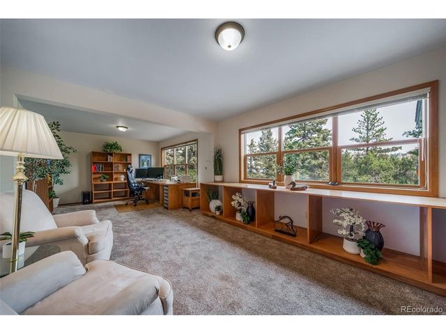 5581 Osage Pl, Larkspur, CO 80118