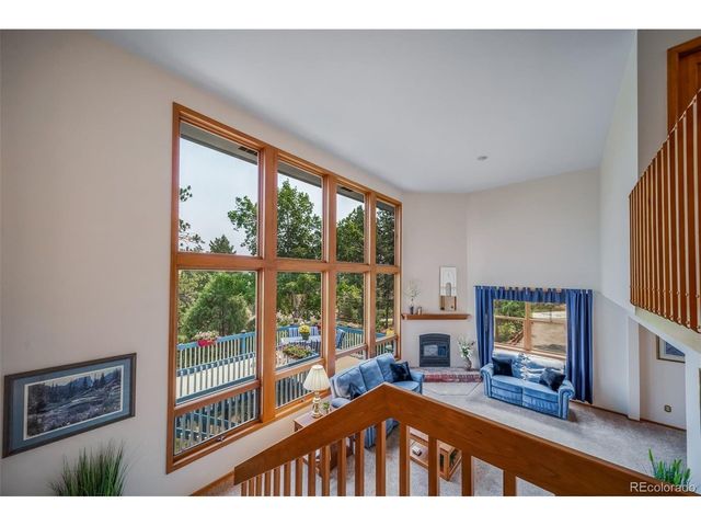 5581 Osage Pl, Larkspur, CO 80118