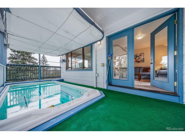 5581 Osage Pl, Larkspur, CO 80118