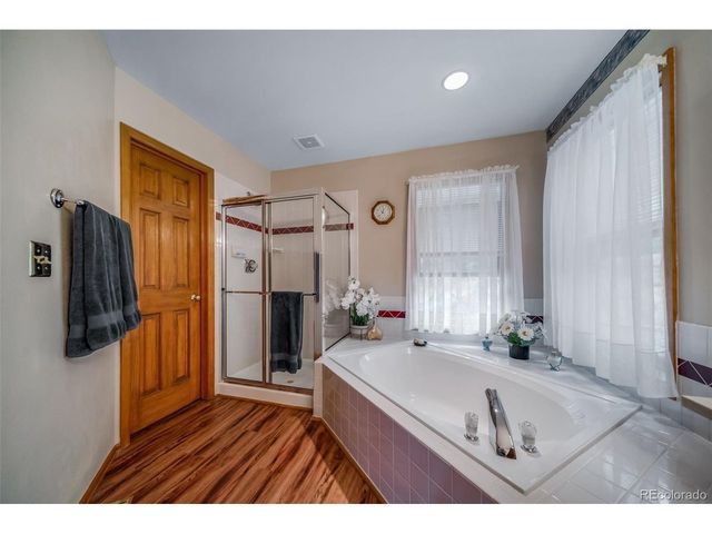 5581 Osage Pl, Larkspur, CO 80118