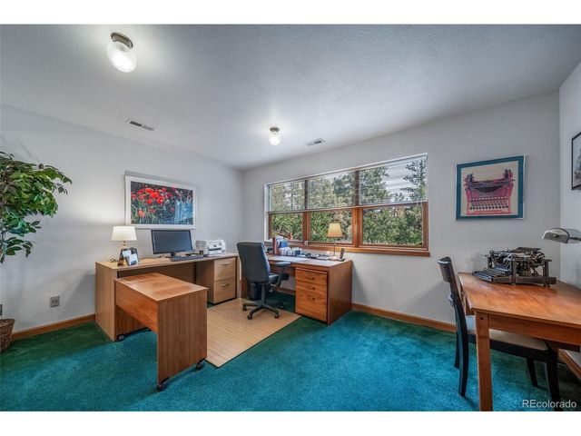 5581 Osage Pl, Larkspur, CO 80118