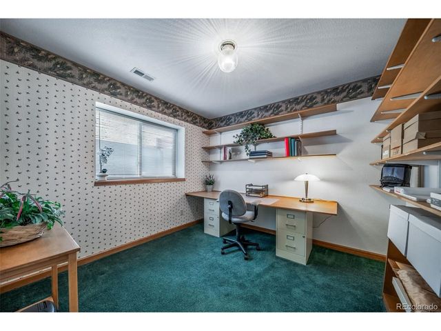 5581 Osage Pl, Larkspur, CO 80118
