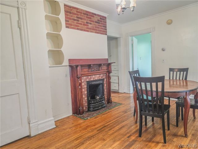 818 Ashland Avenue, Niagara Falls, NY 14301