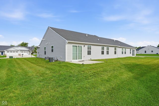 121 Wild Turkey Run, Whiteland, IN 46184