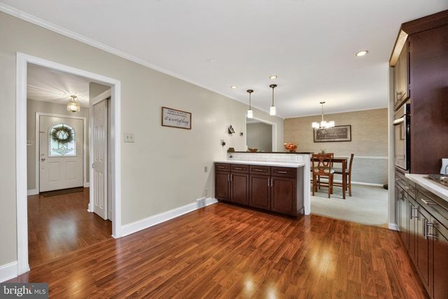 2621 BOXWOOD DR, Wilmington, DE 19810