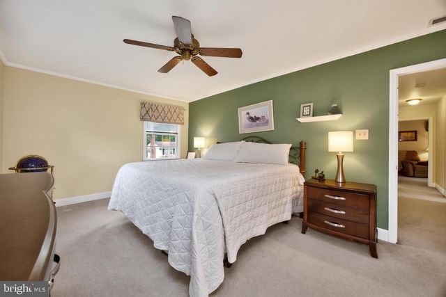 2621 BOXWOOD DR, Wilmington, DE 19810