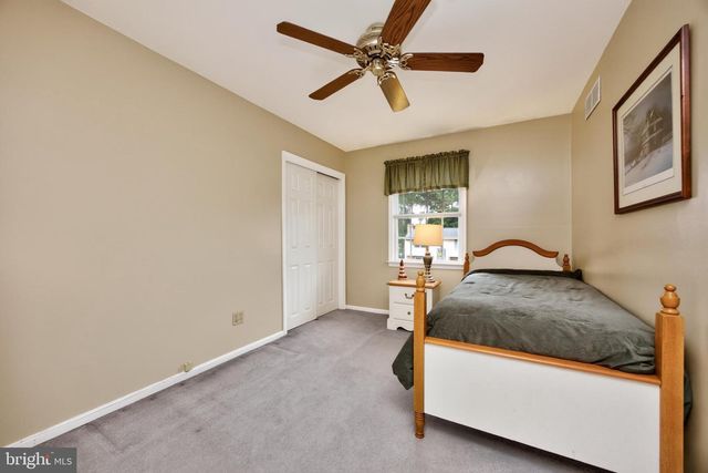 2621 BOXWOOD DR, Wilmington, DE 19810