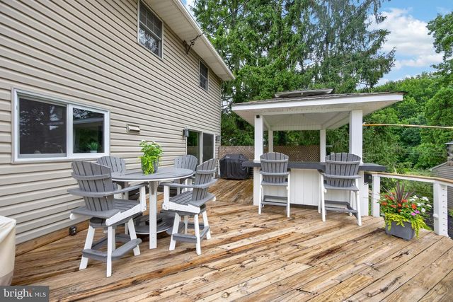 2621 BOXWOOD DR, Wilmington, DE 19810