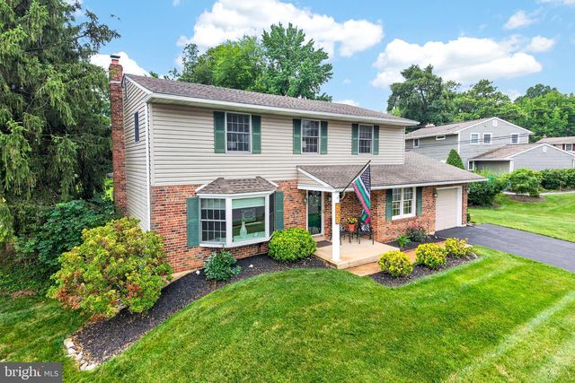 2621 BOXWOOD DR, Wilmington, DE 19810