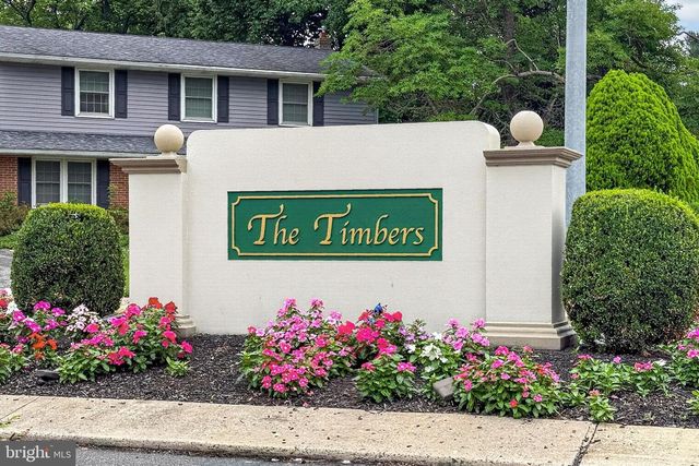 2621 BOXWOOD DR, Wilmington, DE 19810