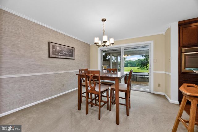 2621 BOXWOOD DR, Wilmington, DE 19810