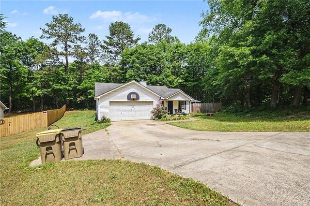 705 Slayton Drive, Bethlehem, GA 30620