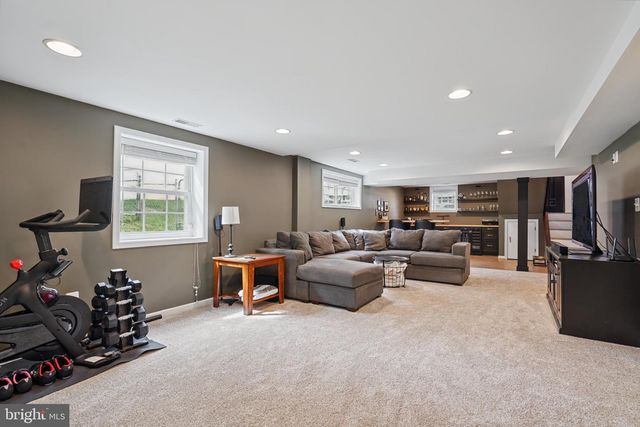 8245 LETHBRIDGE RD, Millersville, MD 21108