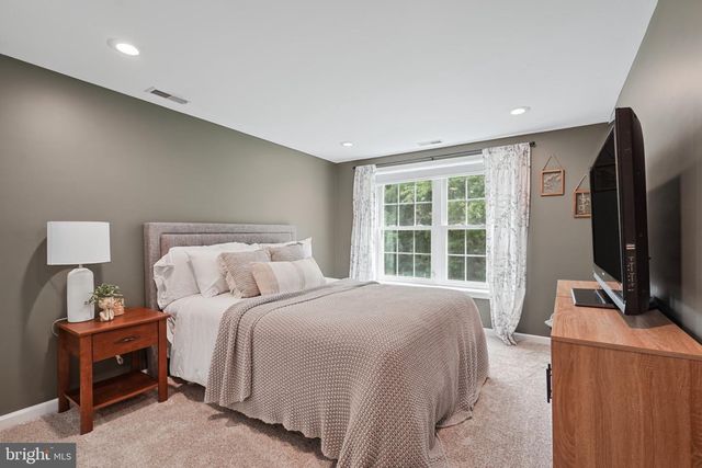 8245 LETHBRIDGE RD, Millersville, MD 21108
