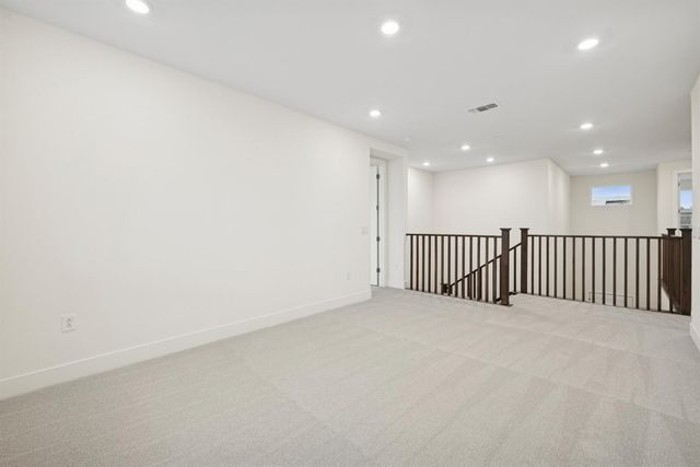 956 Caprock Ln, Bickford Ranch, CA 95648