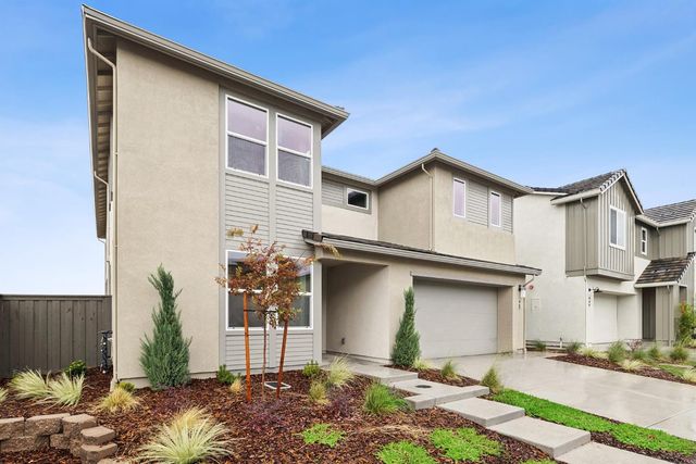 956 Caprock Ln, Bickford Ranch, CA 95648