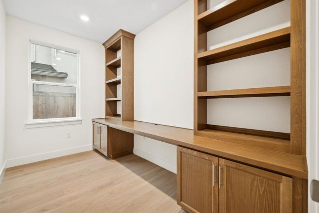 956 Caprock Ln, Bickford Ranch, CA 95648