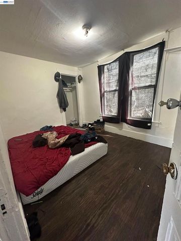 1538 39th Avenue, Oakland, CA 94601