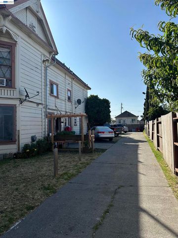 1538 39th Avenue, Oakland, CA 94601