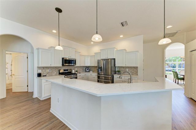 8226 BARTON FARMS BOULEVARD, Sarasota, FL 34240