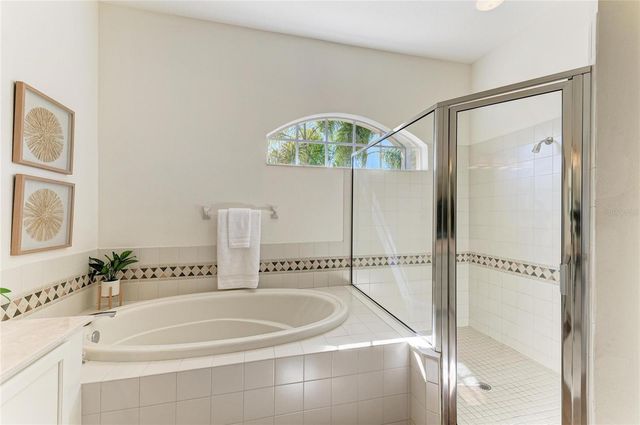 8226 BARTON FARMS BOULEVARD, Sarasota, FL 34240