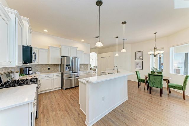 8226 BARTON FARMS BOULEVARD, Sarasota, FL 34240