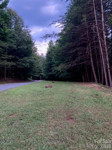 1095 E Prince Road, Landrum, SC 29356